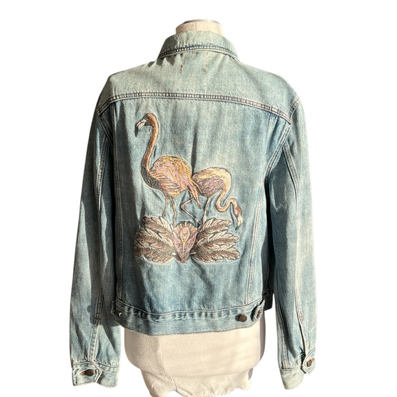 URBAN OUTFITTERS BDG Embroidered Denim Trucker Jacket Womens Size Large - Picture 9 of 11